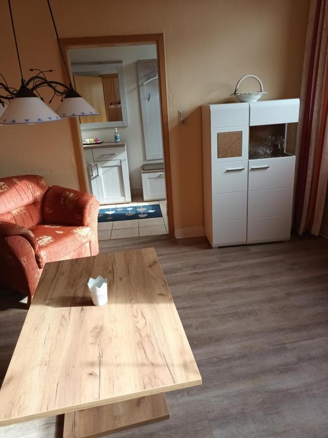 Ferienwohnung Am Dorfteich Fehmarn Exterior photo